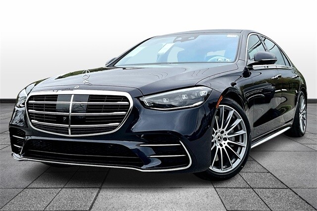 2026 Mercedes Benz S 580 4MATIC photo 2