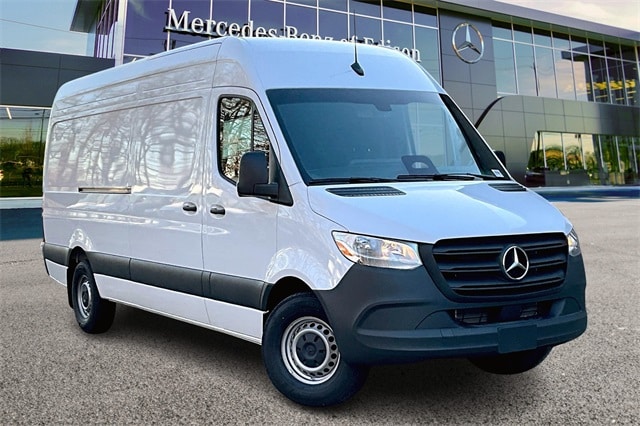 2025 Mercedes-Benz Sprinter Cargo Van Base's photo