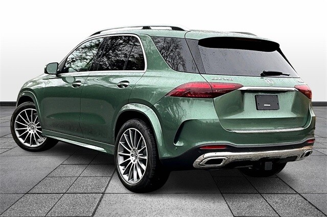 2026 Mercedes Benz GLE 350 4MATIC photo 2