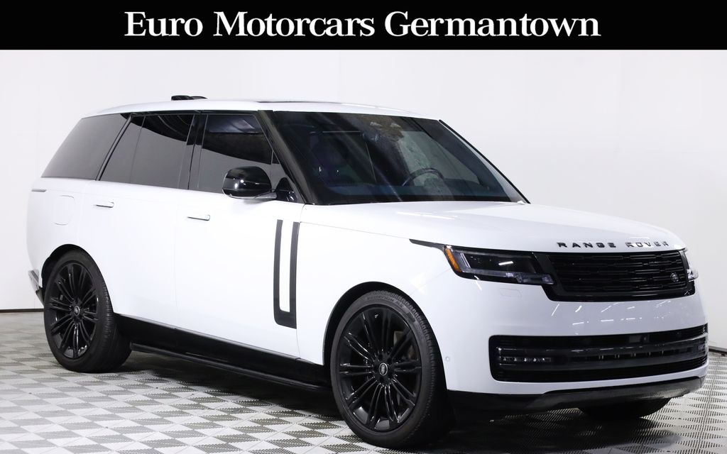 2025 Land Rover Range Rover 3.0 SE SWB's photo