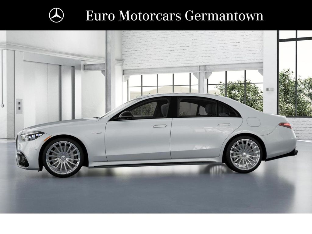 2026 Mercedes-Benz S-Class AMG S 63 - Photo 34