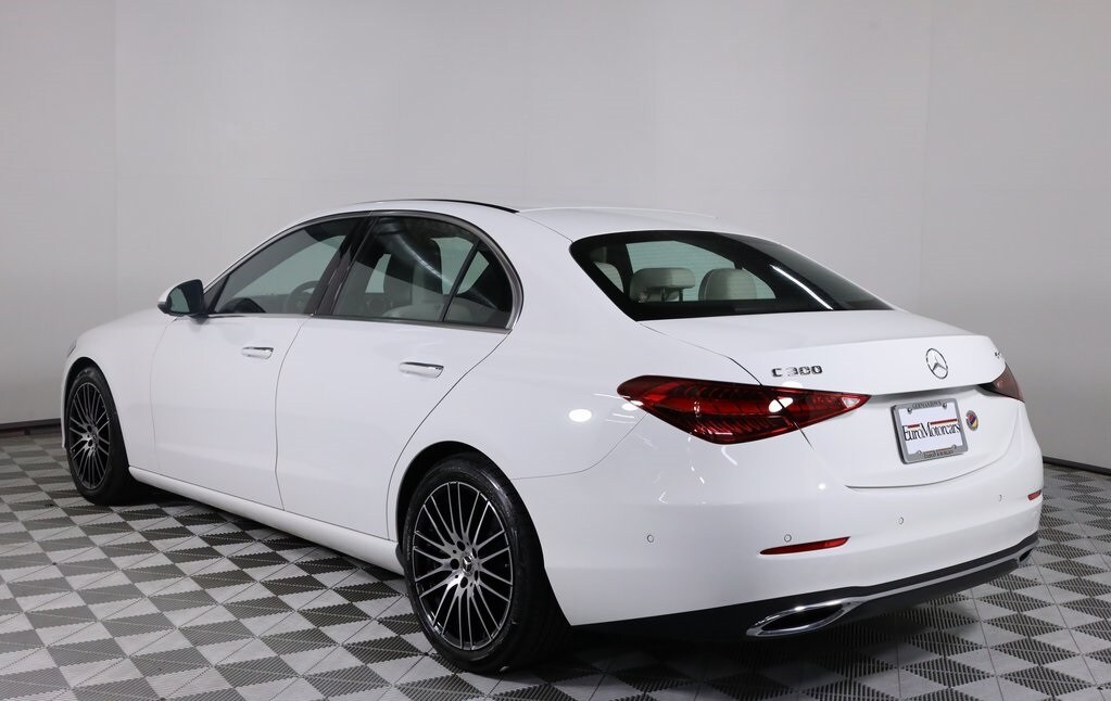 2025 Mercedes Benz C 300 4MATIC photo 4
