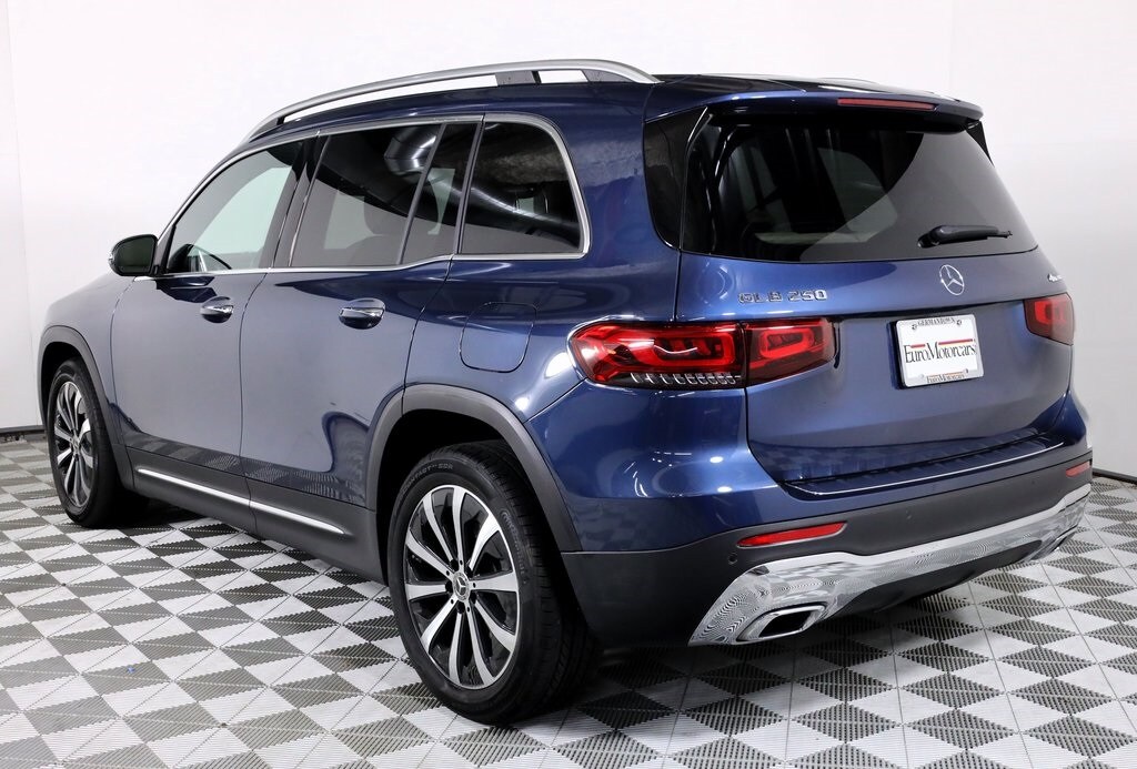 2023 Mercedes Benz GLB 250 4MATIC photo 3