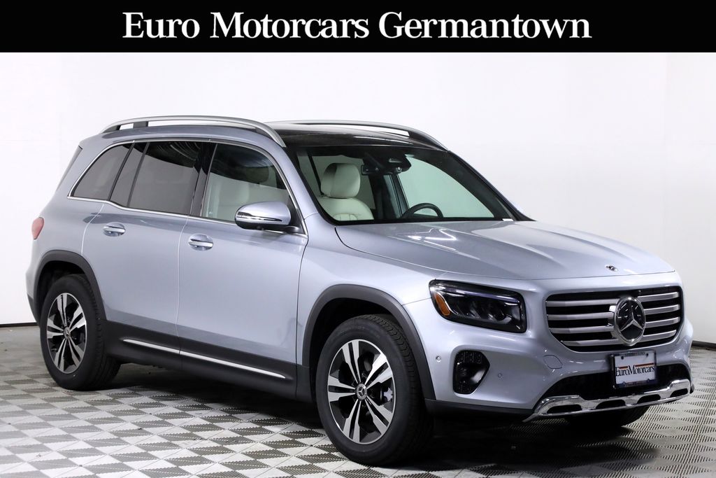 2026 Mercedes-Benz GLB GLB 250 4MATIC's photo