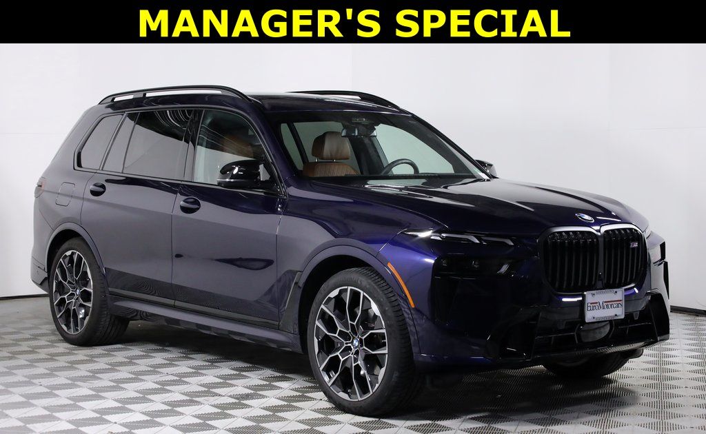 2026 BMW X7 M60i's photo