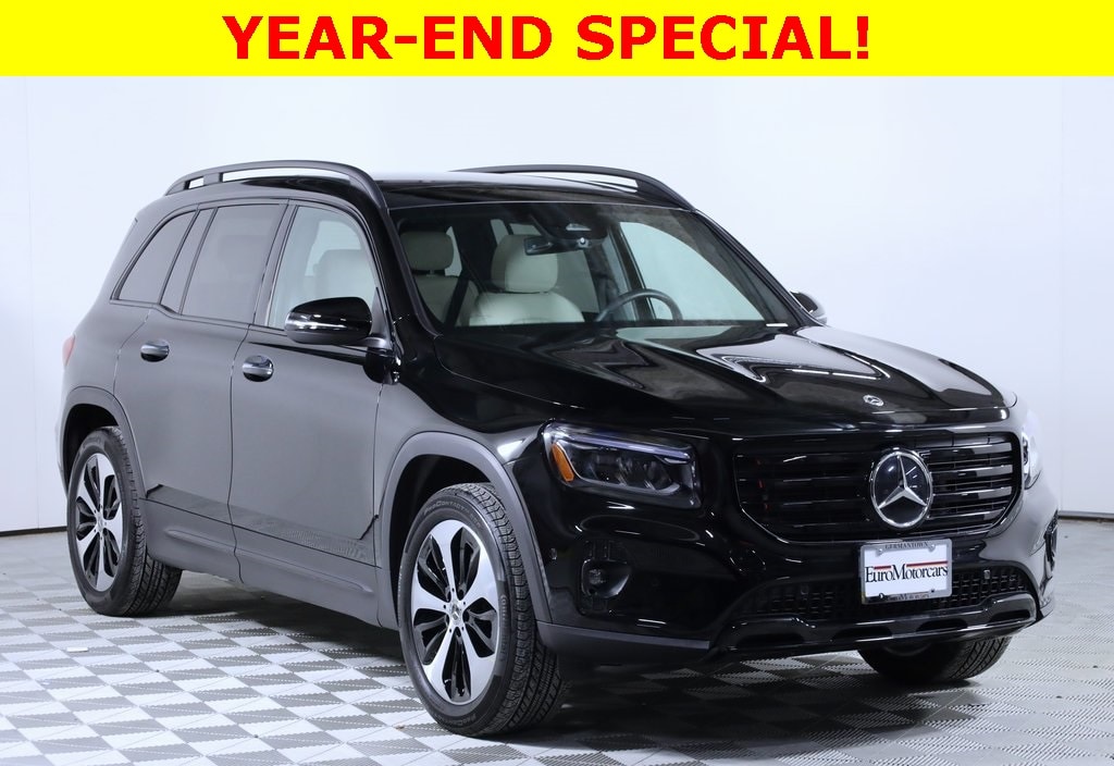 2025 Mercedes-Benz GLB Base's photo