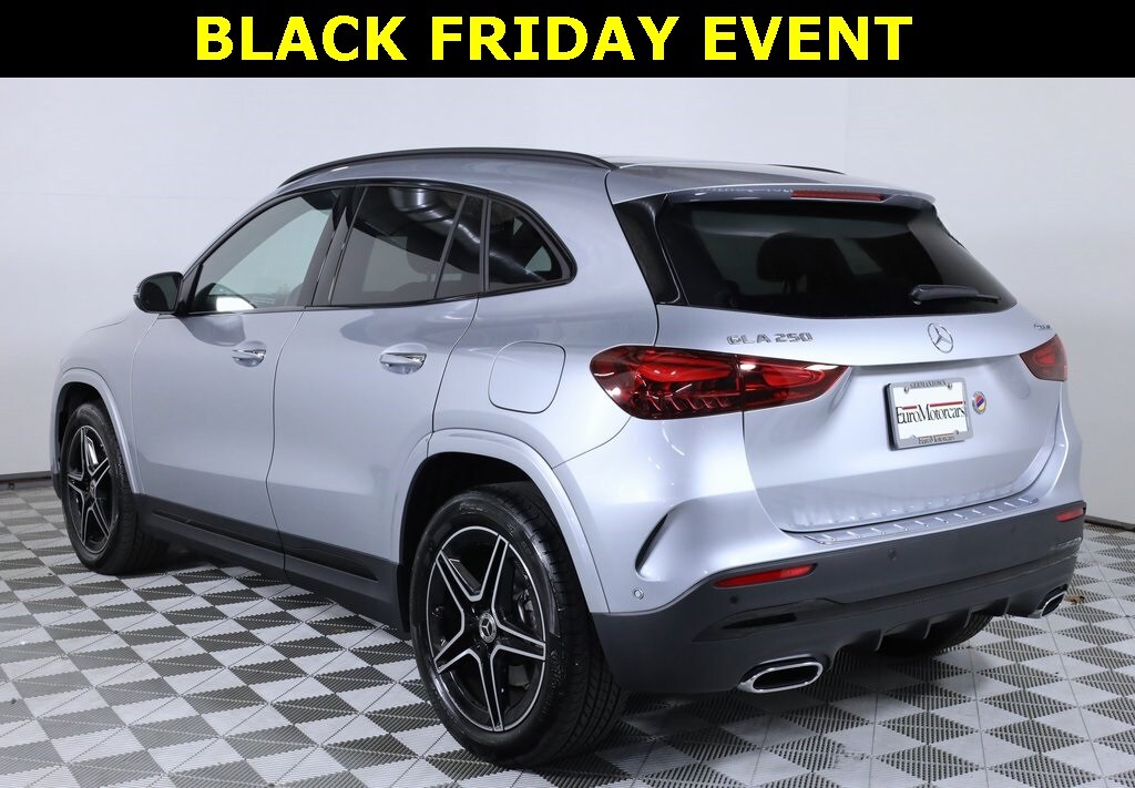 2025 Mercedes Benz GLA 250 4MATIC photo 3