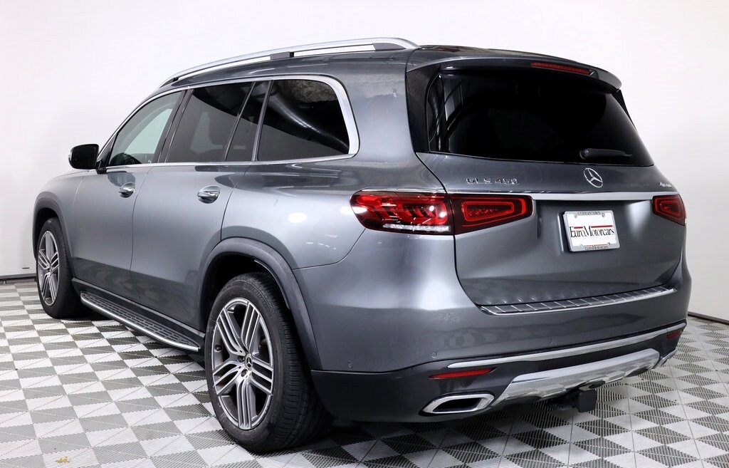 2023 Mercedes Benz GLS 450 4MATIC photo 2