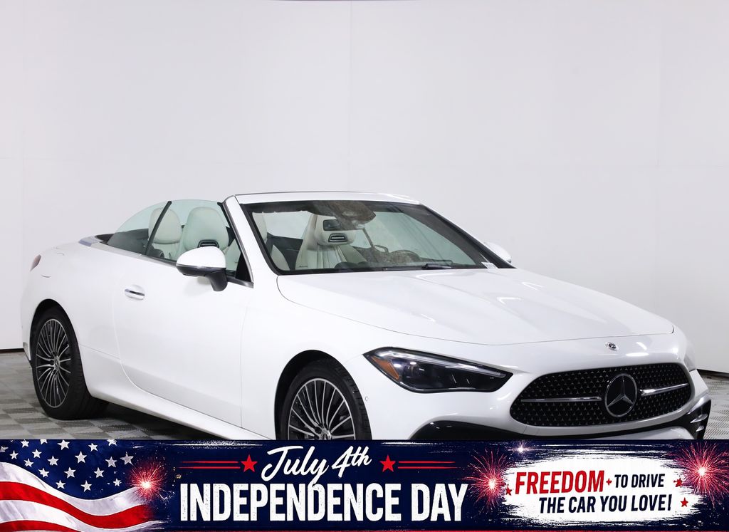 2025 Mercedes-Benz CLE CLE 450 4Matic Cabriolet's photo