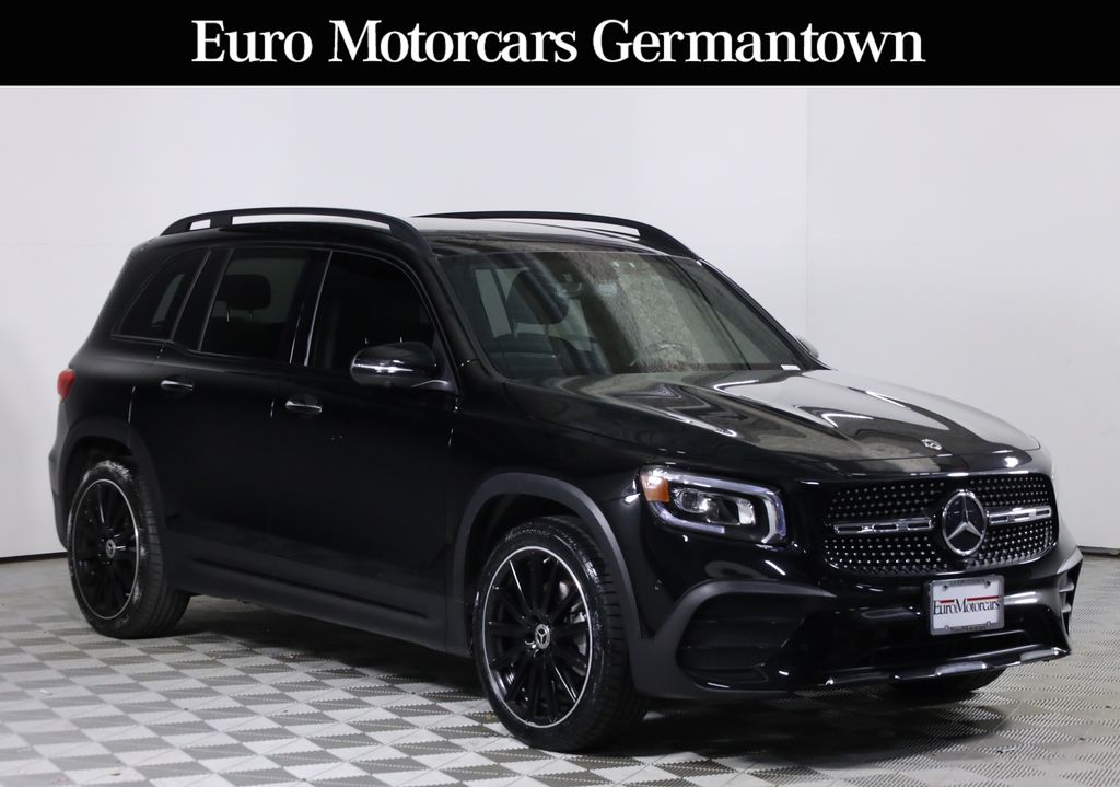 2023 Mercedes-Benz GLB Base