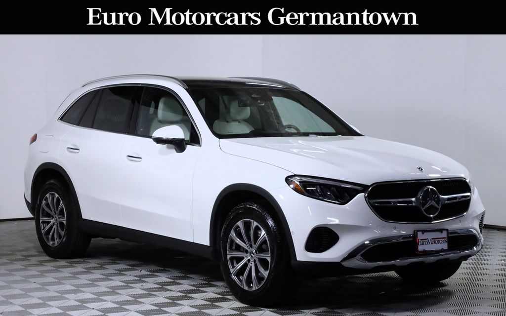 2026 Mercedes-Benz GLC