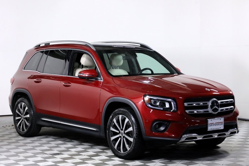 2022 Mercedes-Benz GLB Base's photo