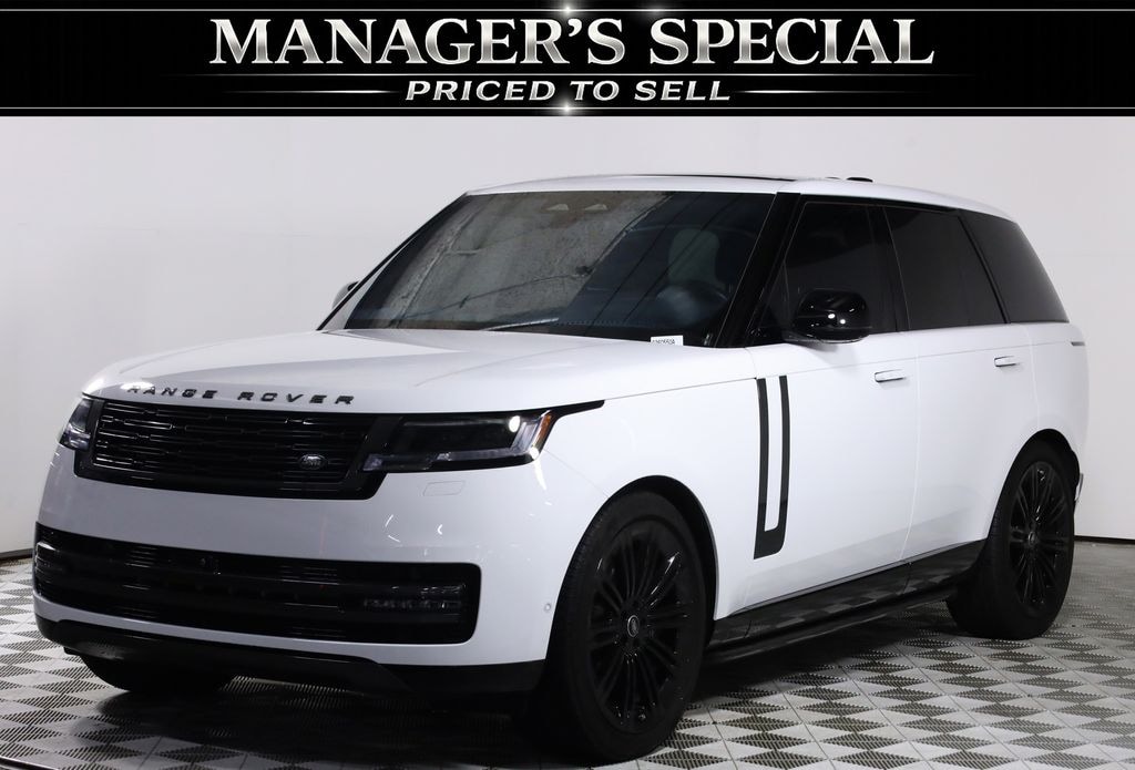Used 2025 Land Rover Range Rover P400 SE SUV
