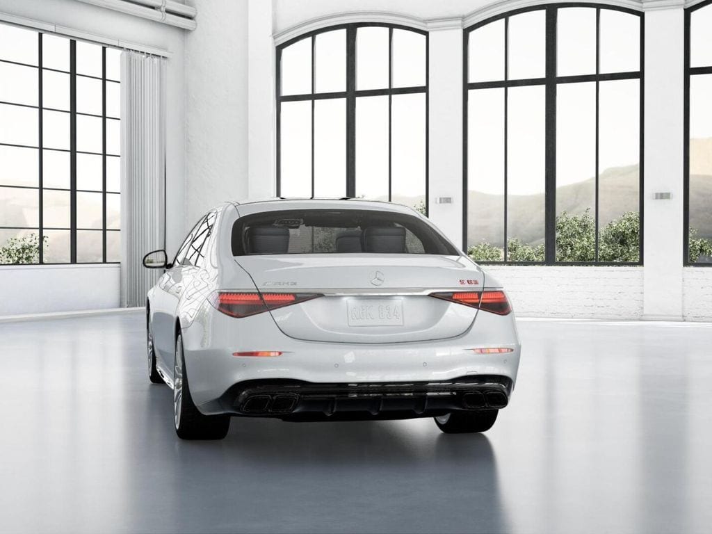 2026 Mercedes-Benz S-Class AMG S 63 - Photo 25