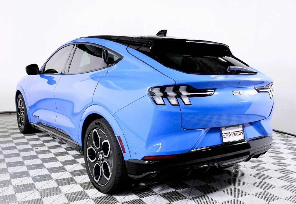 2022 Ford Mustang Mach-E GT photo 4