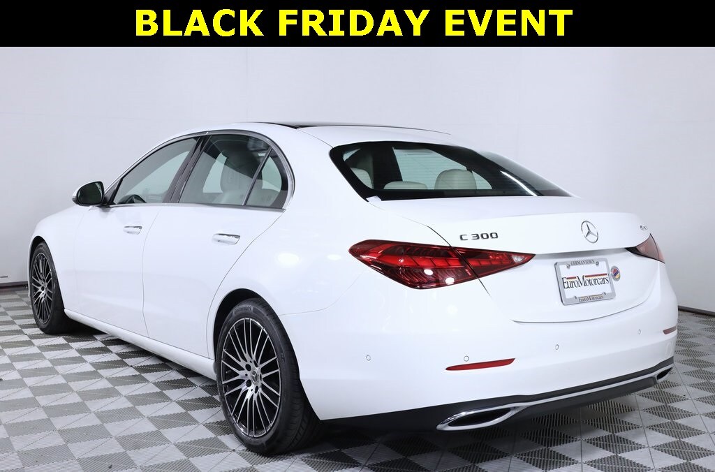 2025 Mercedes Benz C 300 Sedan photo 4