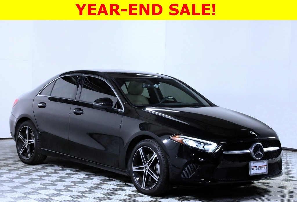 2021 Mercedes-Benz A-Class A220's photo