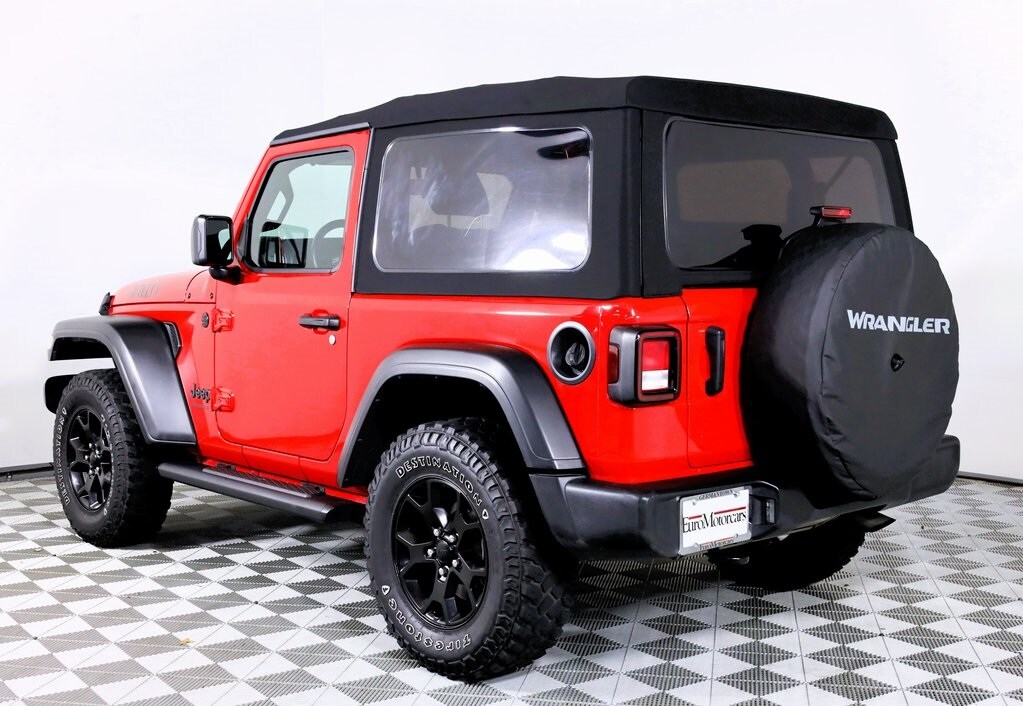 2020 Jeep Wrangler Willys photo 4