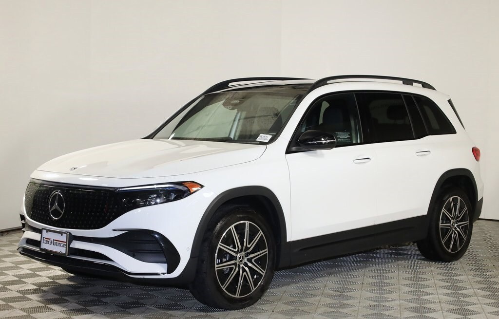 2024 Mercedes Benz EQB 300 4MATIC photo 3