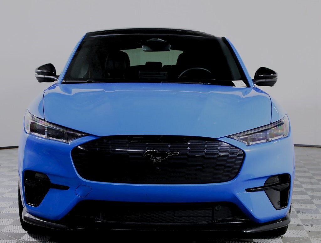 2022 Ford Mustang Mach-E GT photo 2