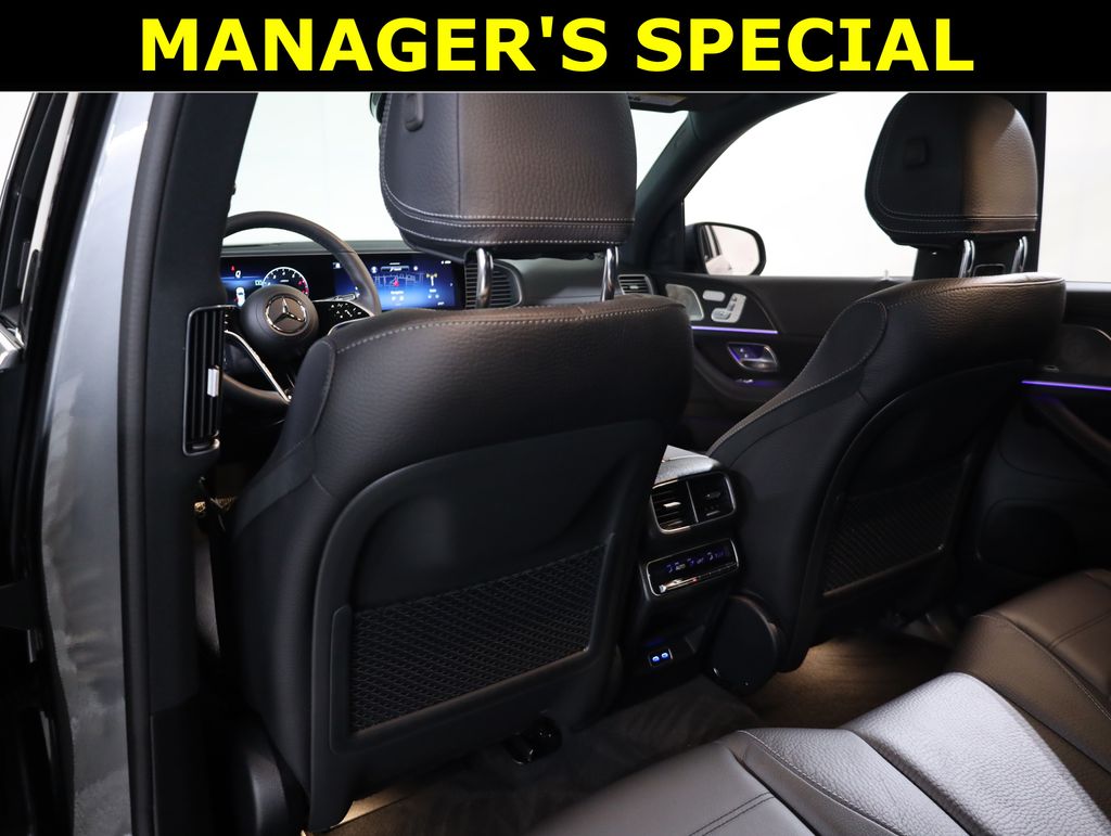 2025 Mercedes-Benz GLE GLE450 - Photo 31