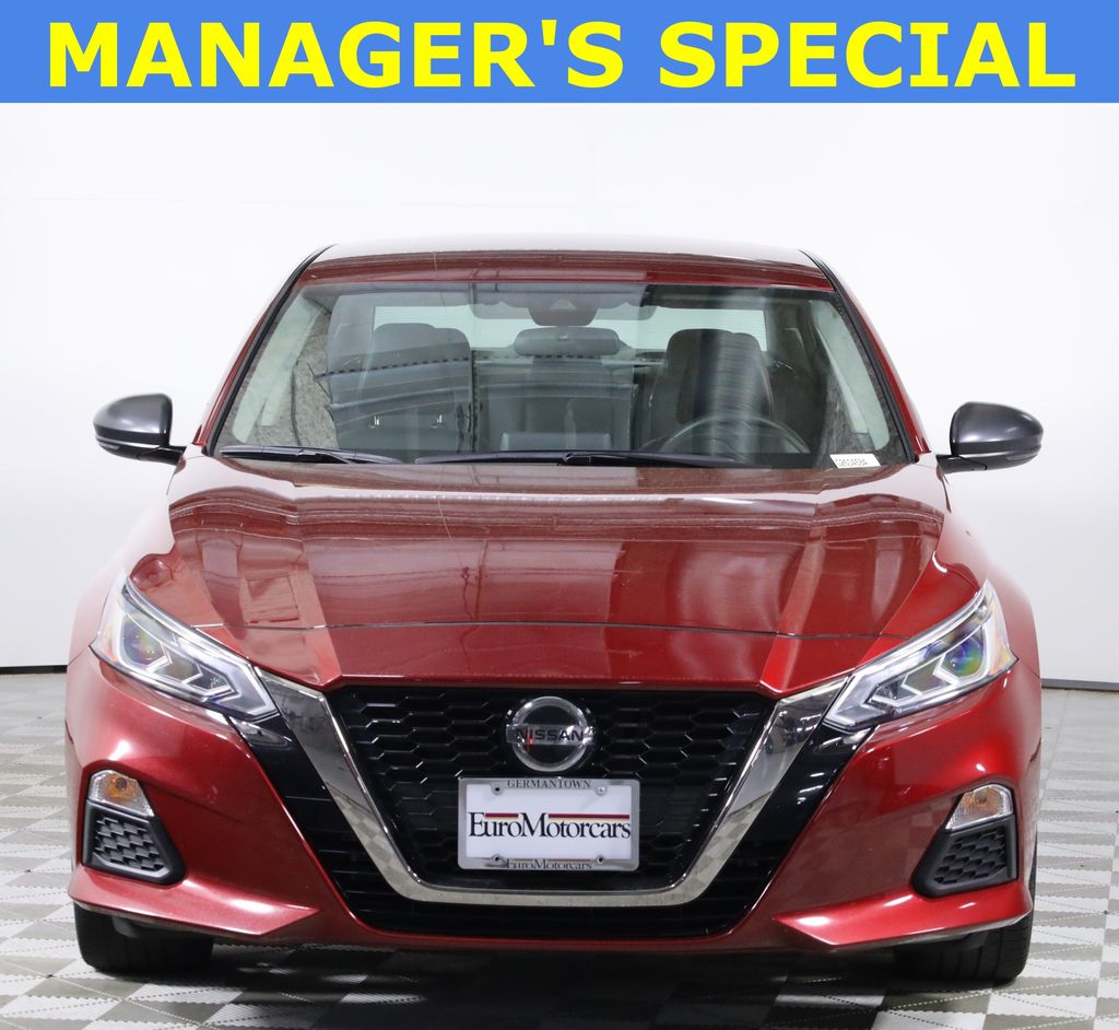 Used 2021 Nissan Altima SR with VIN 1N4BL4CW9MN301971 for sale in Germantown, MD