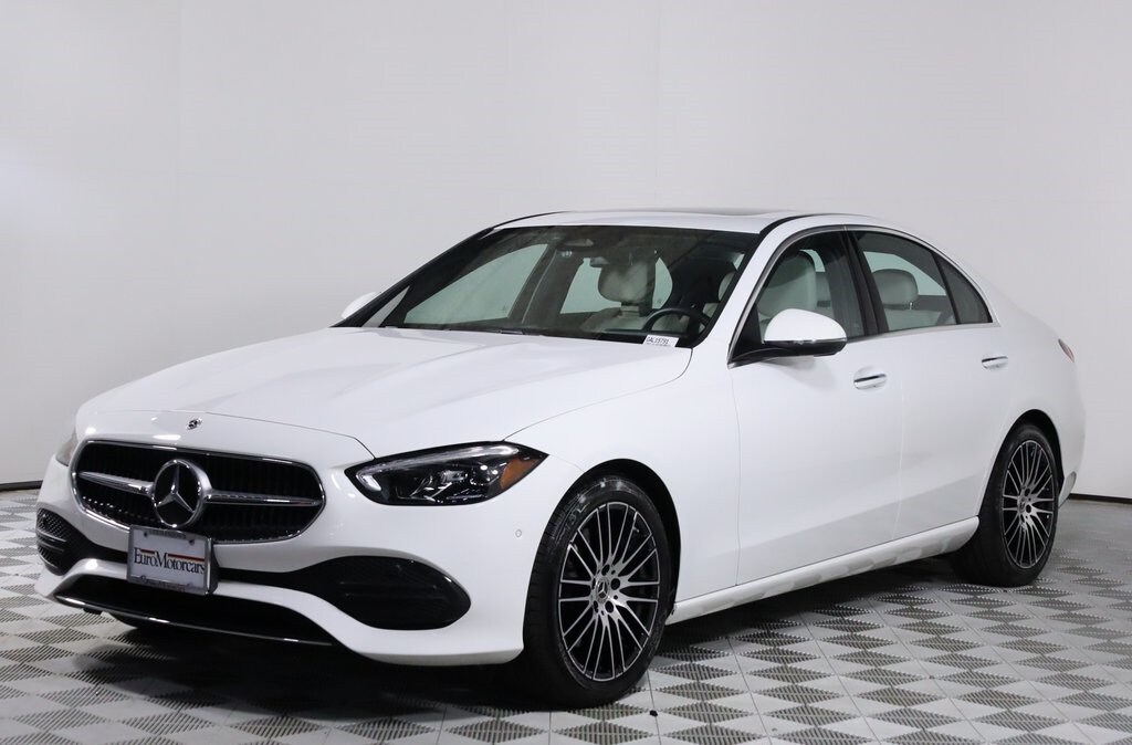 2025 Mercedes Benz C 300 4MATIC photo 3