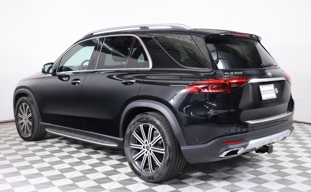 2025 Mercedes Benz GLE 350 4MATIC photo 4