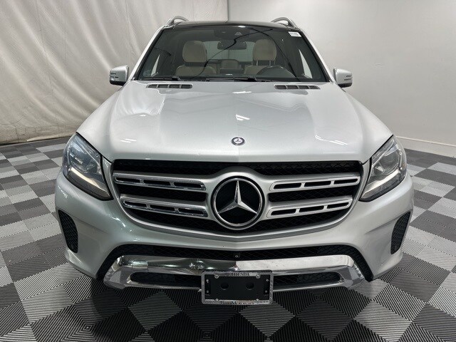 2017 Mercedes Benz GLS 450 photo 2
