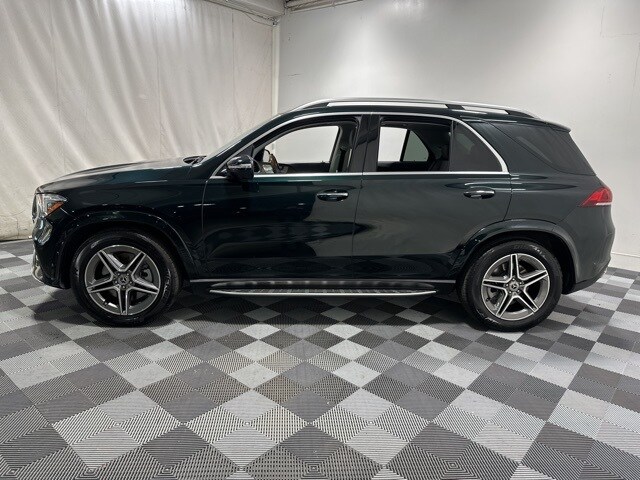 2022 Mercedes Benz GLE 450 4MATIC photo 4