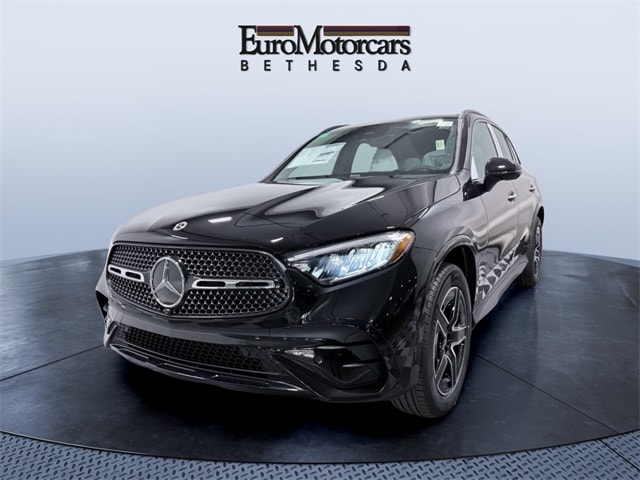 2026 Mercedes-Benz GLC Base's photo