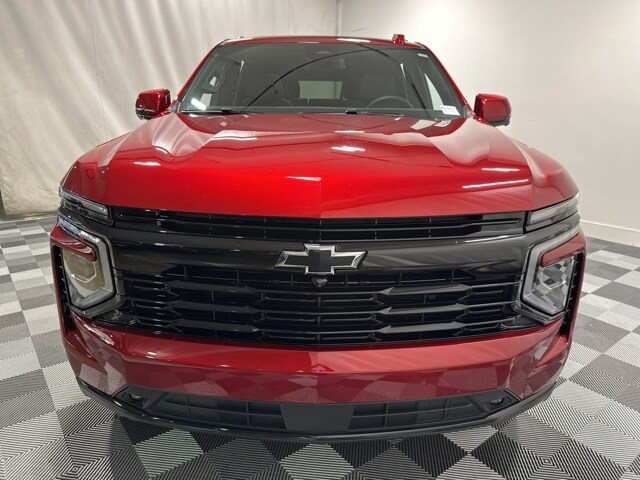 2025 Chevrolet Tahoe RST photo 2
