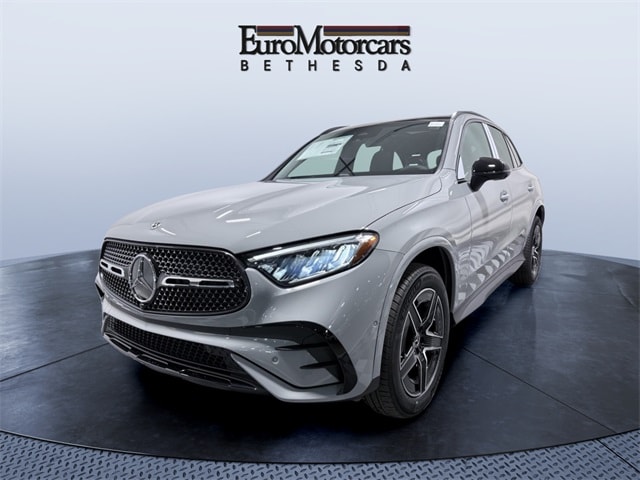 2026 Mercedes-Benz GLC Base's photo