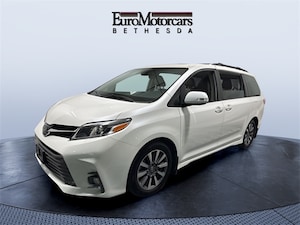 2020 Toyota Sienna Limited Premium Van