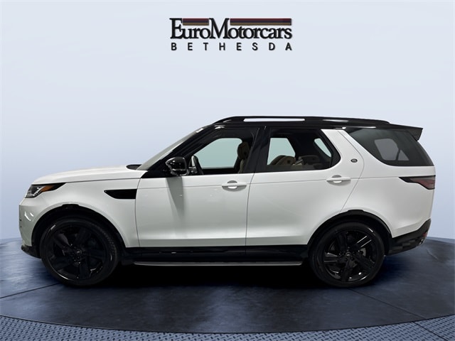 Used 2025 Land Rover Discovery Dynamic SE with VIN SALRL4EU7S2506300 for sale in Bethesda, MD