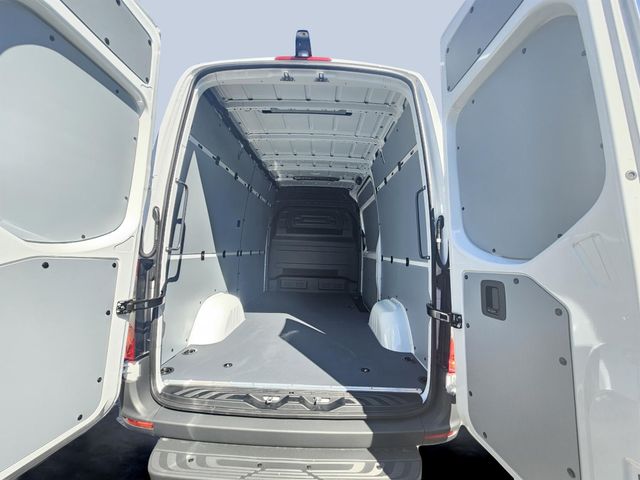 2026 Mercedes-Benz Sprinter Cargo Van Base - Photo 27