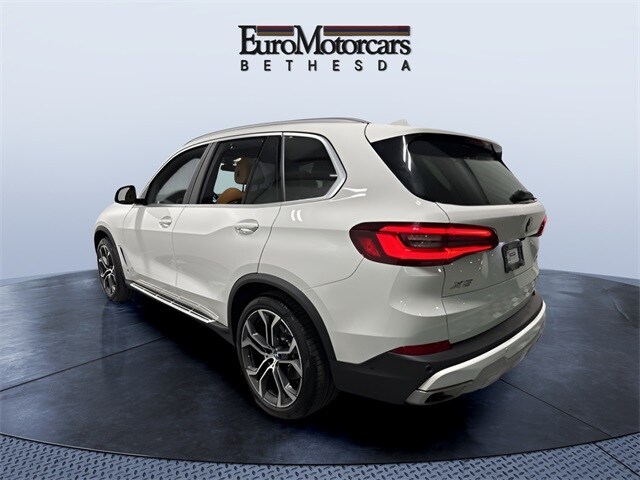 2023 Bmw X5 xDrive40i photo 2