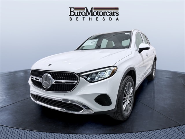 2026 Mercedes-Benz GLC Base's photo