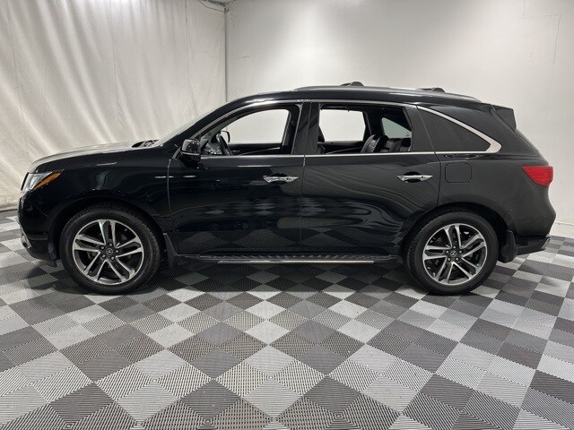 2017 Acura MDX SH-AWD Advance photo 4