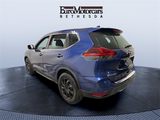 2018 Nissan Rogue S photo 3