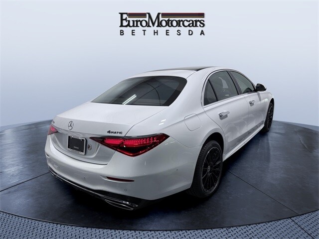 2026 Mercedes Benz S 580 4MATIC photo 3