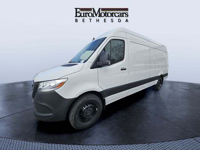 2026 Mercedes-Benz Sprinter 2500 170 WB High Roof's photo