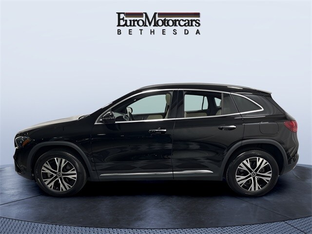 2025 Mercedes Benz GLA 250 photo 2