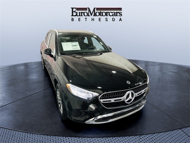 2026 Mercedes Benz GLC 300 4MATIC photo 4