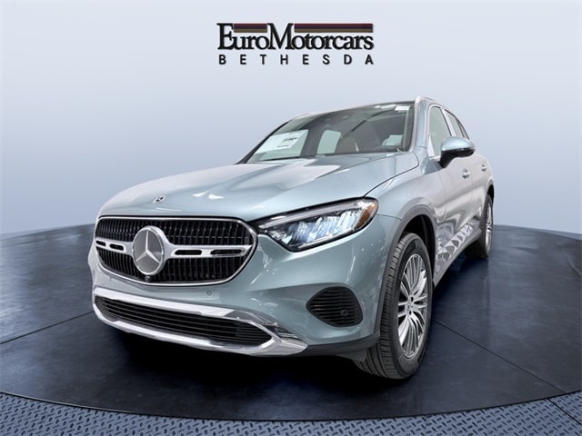 2026 Mercedes-Benz GLC Base's photo