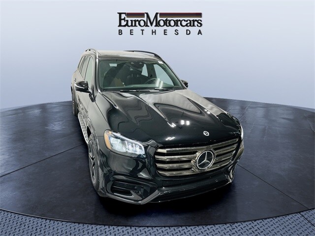 2026 Mercedes Benz GLS 450 4MATIC photo 4