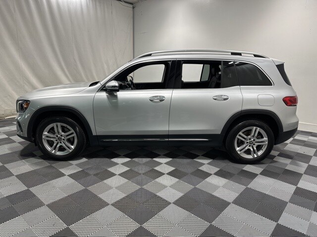 2020 Mercedes Benz GLB 250 photo 2