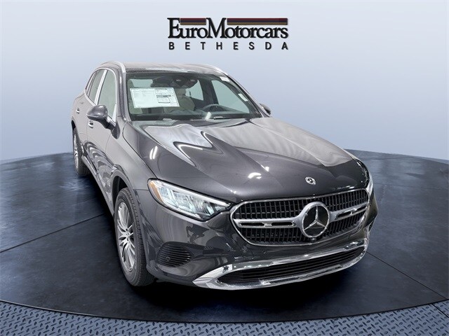 2026 Mercedes Benz GLC 300 4MATIC photo 4