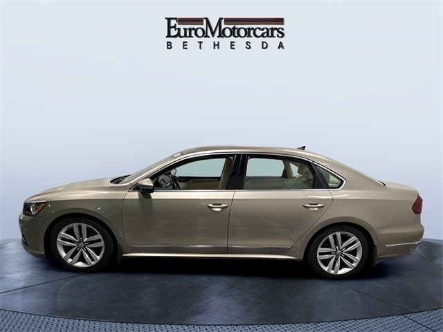 Used 2017 Volkswagen Passat SE with VIN 1VWGT7A39HC061376 for sale in Bethesda, MD