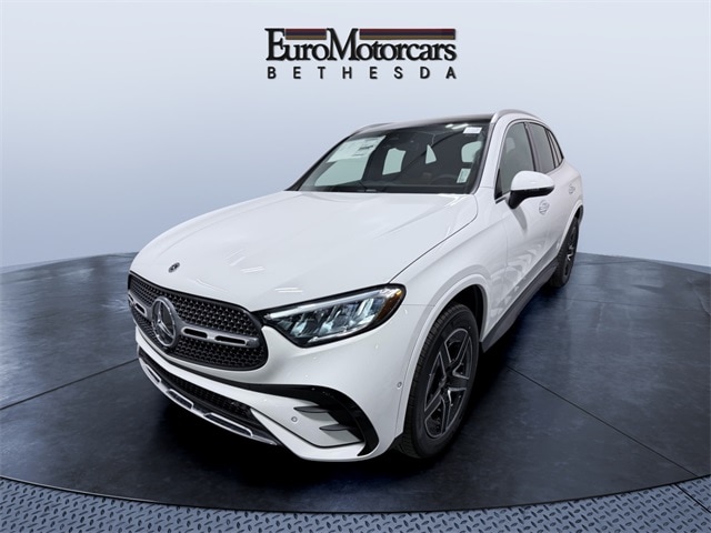 2026 Mercedes-Benz GLC Base's photo